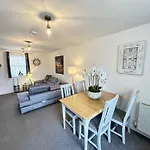 Arthurs Escape - Part Of The The Bay Village With Pool, Gym And Direct Access, Pub, Restaurant, Tennis And Meadows Walks Сasa de vacaciones