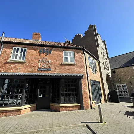 Arthurs Escape - Part Of The The Bay Village With Pool, Gym And Direct Access, Pub, Restaurant, Tennis And Meadows Walks * Filey