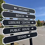 別荘 Arthurs Escape - Part Of The The Bay Village With Pool, Gym And Direct Access, Pub, Restaurant, Tennis And Meadows Walks