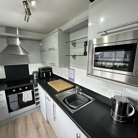Arthurs Escape - Part Of The The Bay Village With Pool, Gym And Direct Access, Pub, Restaurant, Tennis And Meadows Walks Σπίτι διακοπών Filey