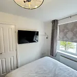 別荘 Arthurs Escape - Part Of The The Bay Village With Pool, Gym And Direct Access, Pub, Restaurant, Tennis And Meadows Walks *